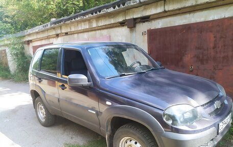 Chevrolet Niva I рестайлинг, 2013 год, 440 000 рублей, 3 фотография
