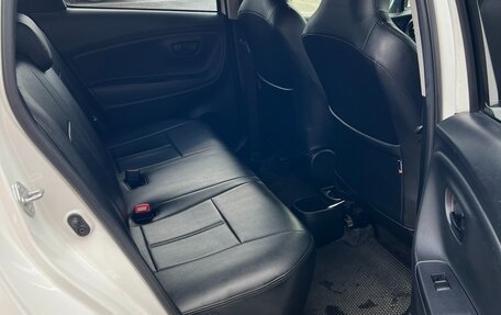Toyota Vitz, 2017 год, 890 000 рублей, 12 фотография