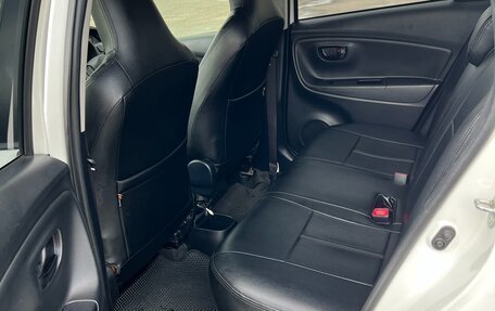 Toyota Vitz, 2017 год, 890 000 рублей, 13 фотография