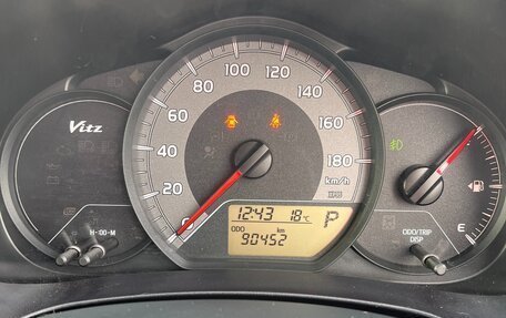 Toyota Vitz, 2017 год, 890 000 рублей, 19 фотография