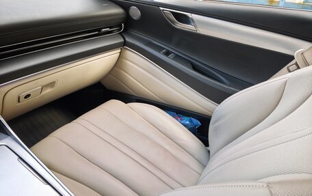 Genesis GV80 I, 2022 год, 6 200 000 рублей, 13 фотография