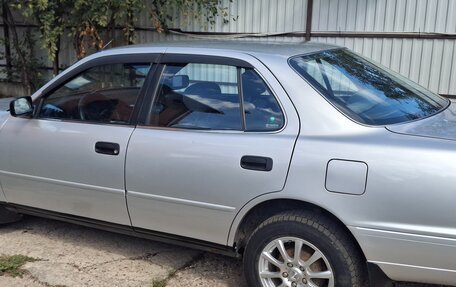 Toyota Camry, 1992 год, 290 000 рублей, 6 фотография