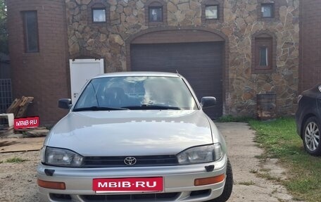 Toyota Camry, 1992 год, 290 000 рублей, 2 фотография