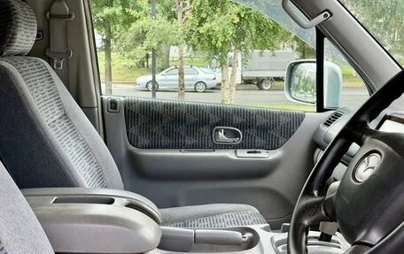 Mazda Bongo Friendee i рестайлинг, 2000 год, 560 000 рублей, 17 фотография