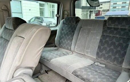 Mazda Bongo Friendee i рестайлинг, 2000 год, 560 000 рублей, 26 фотография