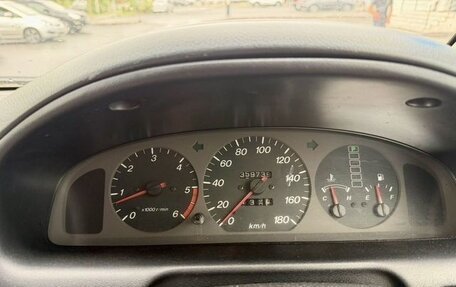 Mazda Bongo Friendee i рестайлинг, 2000 год, 560 000 рублей, 30 фотография