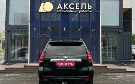 Toyota Land Cruiser Prado 150 рестайлинг 2, 2019 год, 5 449 000 рублей, 6 фотография