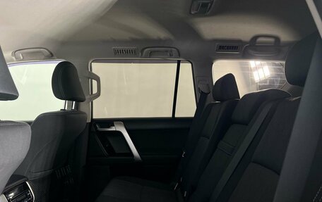 Toyota Land Cruiser Prado 150 рестайлинг 2, 2019 год, 5 449 000 рублей, 16 фотография