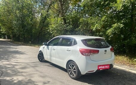KIA Rio III рестайлинг, 2015 год, 1 010 101 рублей, 3 фотография