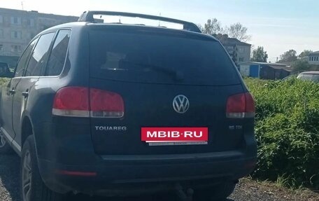 Volkswagen Touareg III, 2004 год, 900 000 рублей, 3 фотография