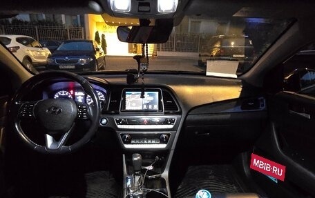 Hyundai Sonata VII, 2018 год, 1 350 000 рублей, 7 фотография