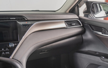 Toyota Camry, 2020 год, 2 499 000 рублей, 12 фотография