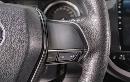 Toyota Camry, 2020 год, 2 499 000 рублей, 15 фотография