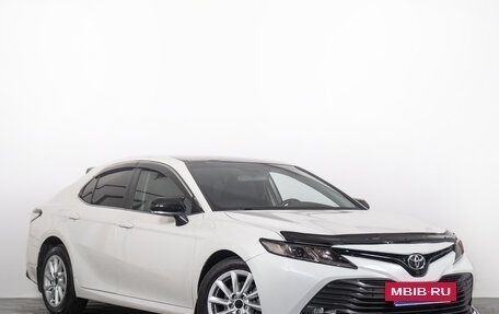 Toyota Camry, 2020 год, 2 499 000 рублей, 2 фотография