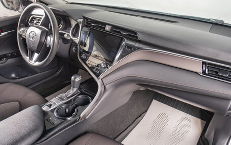 Toyota Camry, 2020 год, 2 499 000 рублей, 18 фотография