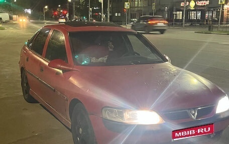 Opel Vectra B рестайлинг, 1996 год, 60 000 рублей, 1 фотография