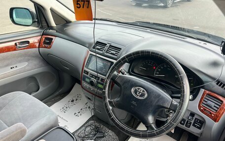 Toyota Ipsum II, 2002 год, 809 000 рублей, 10 фотография