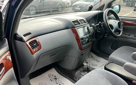 Toyota Ipsum II, 2002 год, 809 000 рублей, 11 фотография