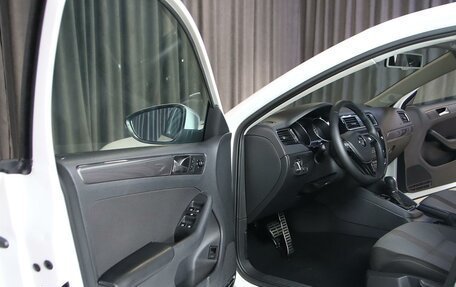 Volkswagen Jetta VI, 2016 год, 999 000 рублей, 7 фотография