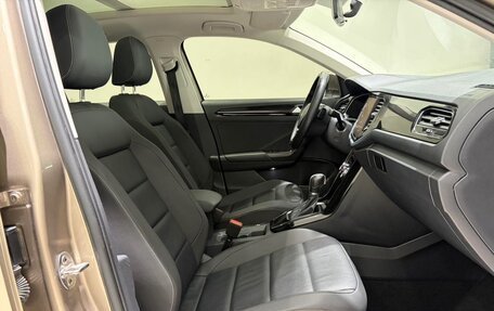 Volkswagen T-Roc I, 2023 год, 1 190 000 рублей, 16 фотография