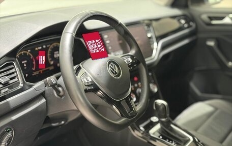 Volkswagen T-Roc I, 2023 год, 1 190 000 рублей, 10 фотография