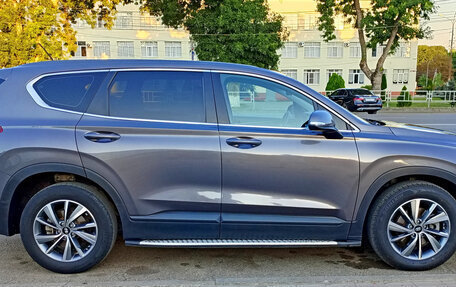 Hyundai Santa Fe IV, 2018 год, 2 600 000 рублей, 5 фотография