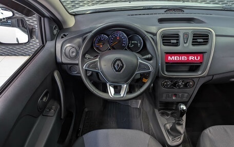 Renault Logan II, 2019 год, 955 000 рублей, 15 фотография