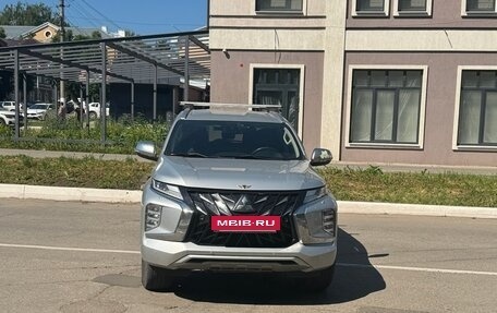 Mitsubishi Pajero Sport III рестайлинг, 2021 год, 2 500 000 рублей, 11 фотография