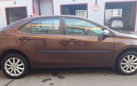 Toyota Corolla, 2018 год, 1 950 000 рублей, 7 фотография