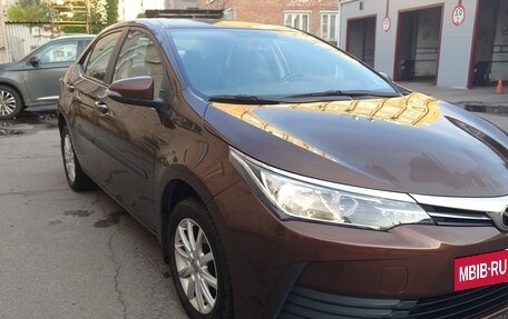 Toyota Corolla, 2018 год, 1 950 000 рублей, 5 фотография