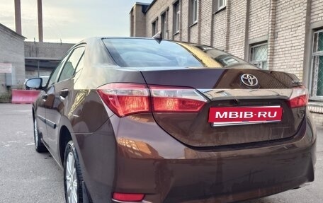 Toyota Corolla, 2018 год, 1 950 000 рублей, 12 фотография