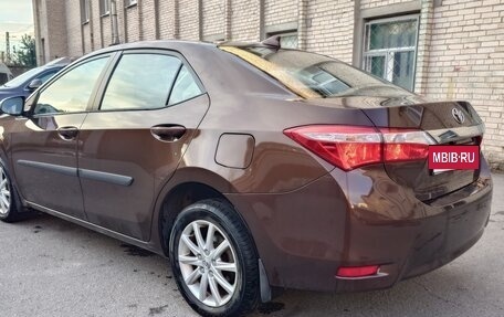 Toyota Corolla, 2018 год, 1 950 000 рублей, 13 фотография