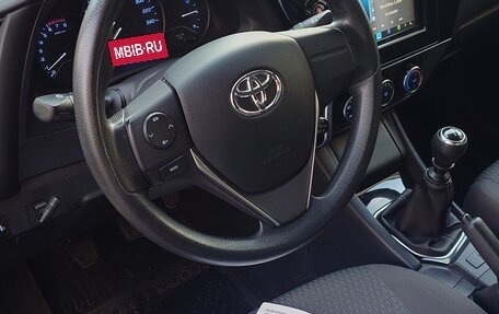 Toyota Corolla, 2018 год, 1 950 000 рублей, 27 фотография