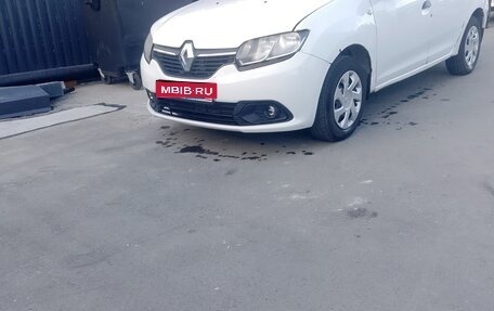 Renault Logan II, 2017 год, 265 000 рублей, 1 фотография