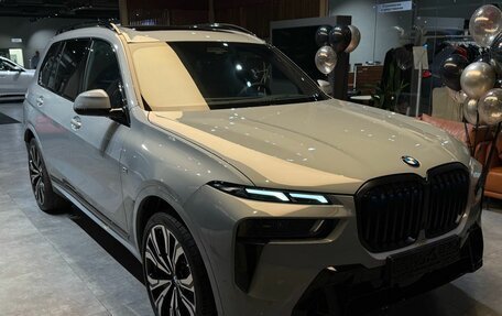 BMW X7, 2025 год, 16 790 000 рублей, 2 фотография