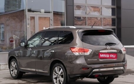 Nissan Pathfinder, 2015 год, 1 780 000 рублей, 7 фотография