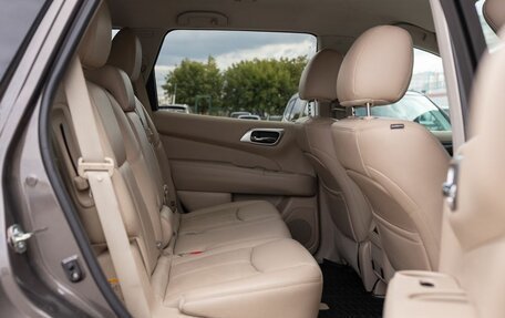 Nissan Pathfinder, 2015 год, 1 780 000 рублей, 20 фотография