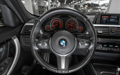 BMW 3 серия, 2018 год, 2 660 000 рублей, 10 фотография