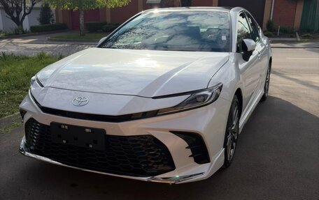 Toyota Camry, 2026 год, 2 750 000 рублей, 1 фотография