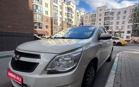 Chevrolet Cobalt II, 2013 год, 650 000 рублей, 1 фотография