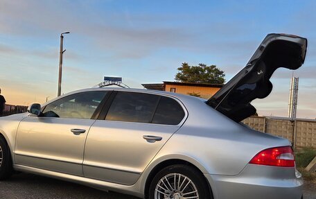Skoda Superb III рестайлинг, 2012 год, 1 050 000 рублей, 9 фотография