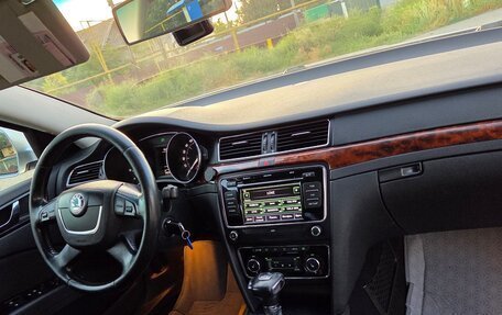 Skoda Superb III рестайлинг, 2012 год, 1 050 000 рублей, 12 фотография