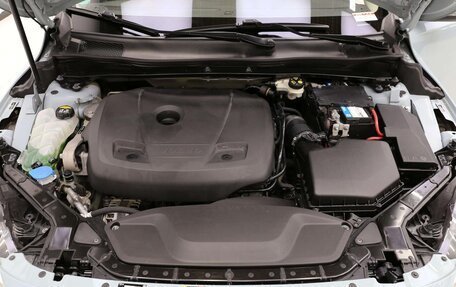 Volvo V40 II рестайлинг, 2019 год, 1 180 000 рублей, 16 фотография