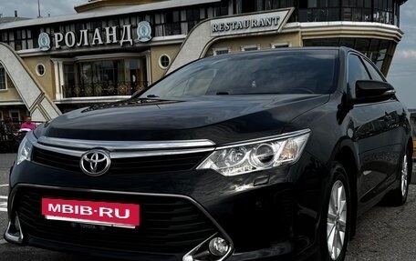 Toyota Camry, 2016 год, 2 250 000 рублей, 2 фотография