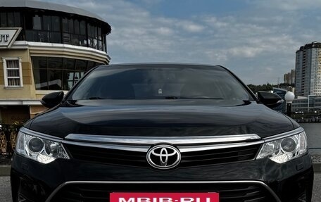 Toyota Camry, 2016 год, 2 250 000 рублей, 3 фотография