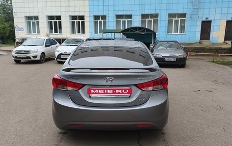 Hyundai Elantra V, 2012 год, 920 000 рублей, 2 фотография