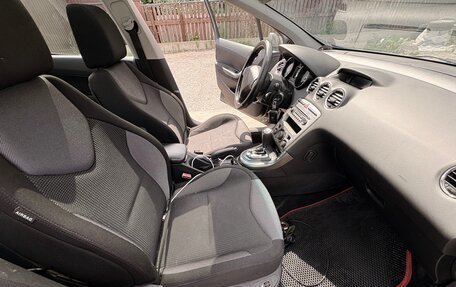 Peugeot 308 II, 2011 год, 550 000 рублей, 10 фотография