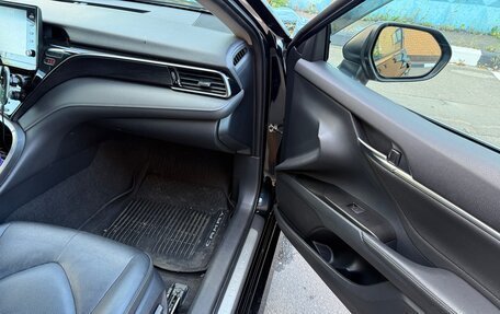 Toyota Camry, 2021 год, 3 160 000 рублей, 9 фотография