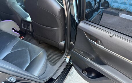Toyota Camry, 2021 год, 3 160 000 рублей, 8 фотография