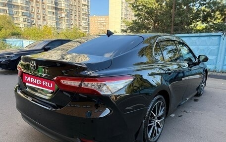 Toyota Camry, 2021 год, 3 160 000 рублей, 7 фотография